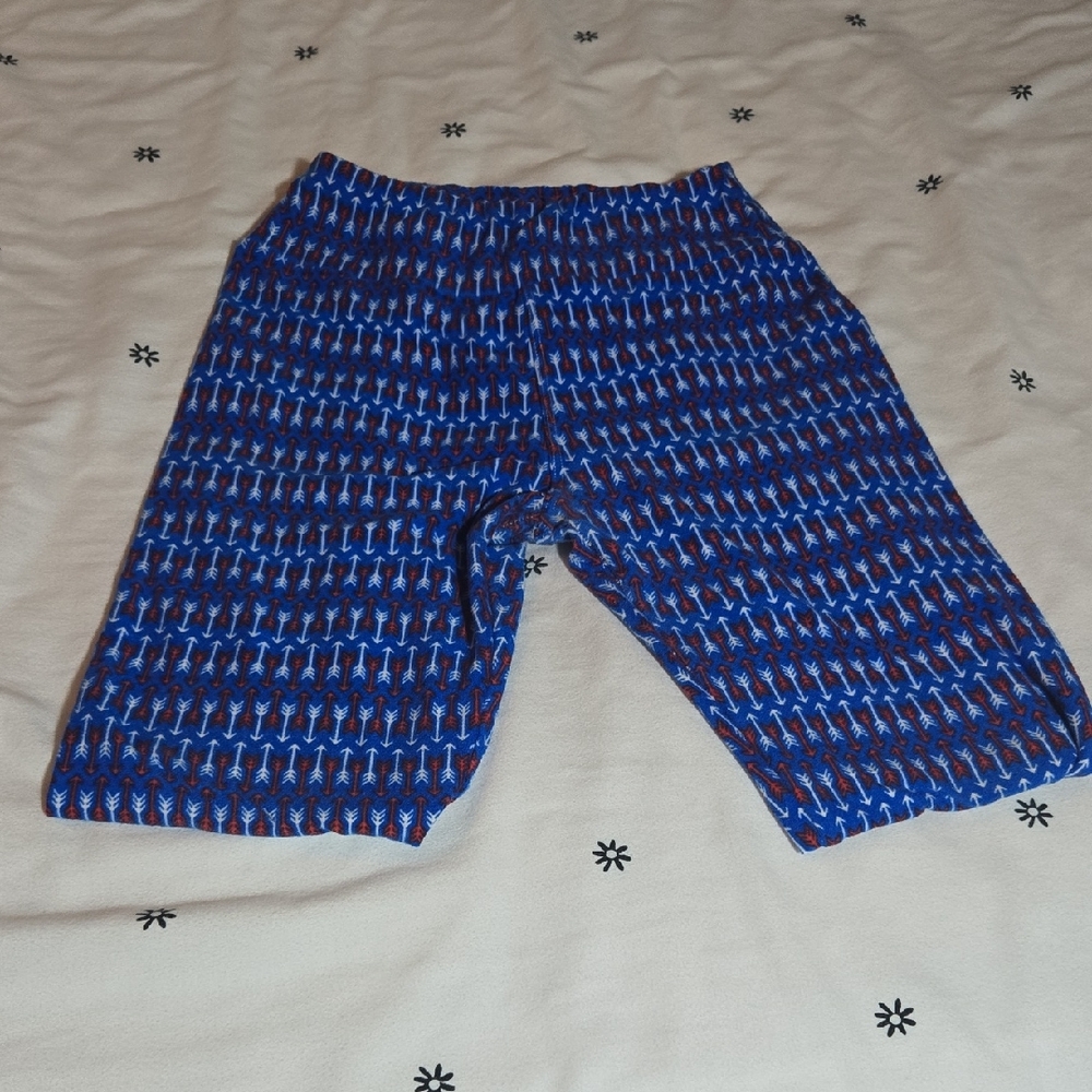 LuLaRoe Blue and Red Tween Leggings with Arrow Design - Picture 3 of 4